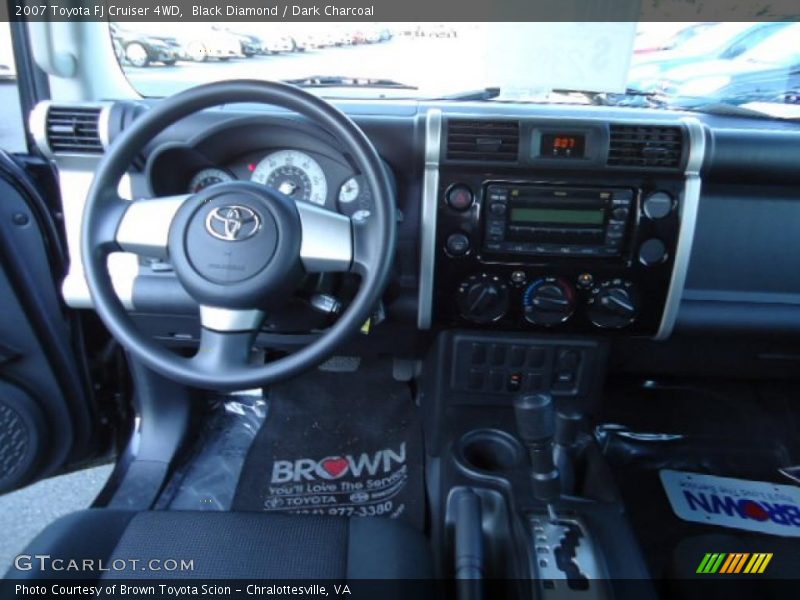 Black Diamond / Dark Charcoal 2007 Toyota FJ Cruiser 4WD