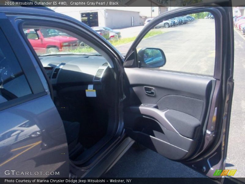 Graphite Gray Pearl / Black 2010 Mitsubishi Outlander ES 4WD