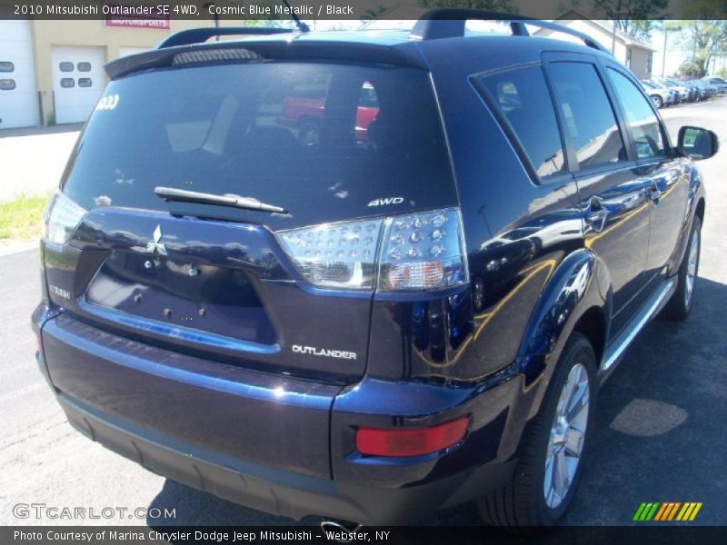 Cosmic Blue Metallic / Black 2010 Mitsubishi Outlander SE 4WD