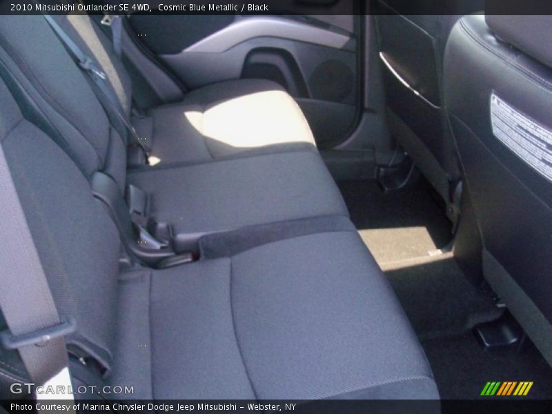 Cosmic Blue Metallic / Black 2010 Mitsubishi Outlander SE 4WD