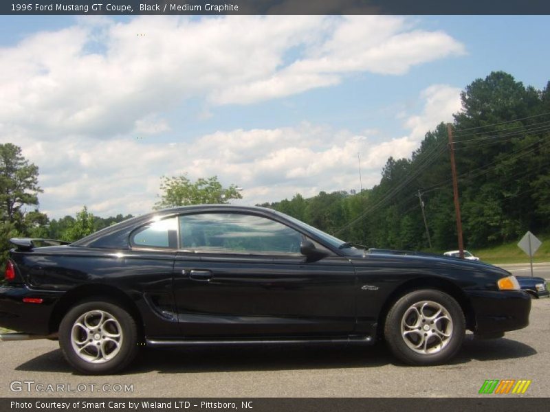 Black / Medium Graphite 1996 Ford Mustang GT Coupe