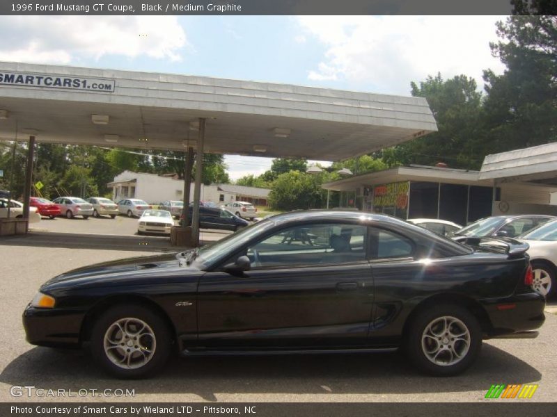 Black / Medium Graphite 1996 Ford Mustang GT Coupe
