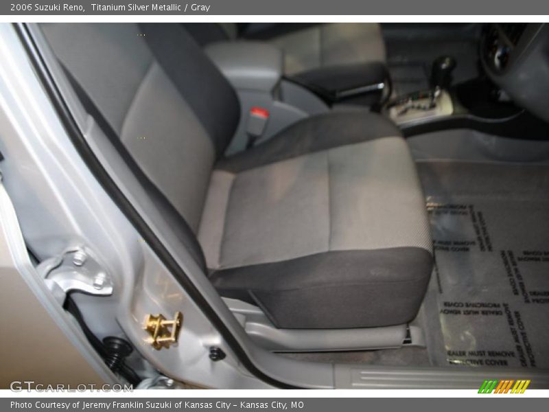 Titanium Silver Metallic / Gray 2006 Suzuki Reno