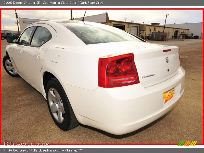 Cool Vanilla Clear Coat / Dark Slate Gray 2008 Dodge Charger SE