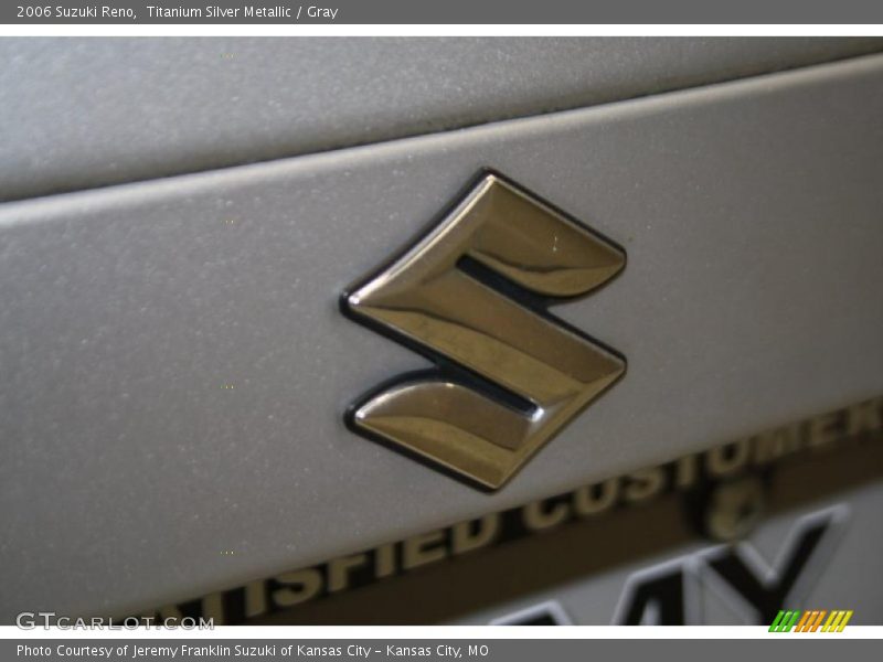 Titanium Silver Metallic / Gray 2006 Suzuki Reno