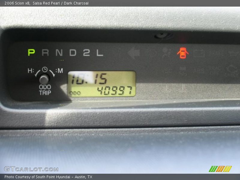 Salsa Red Pearl / Dark Charcoal 2006 Scion xB