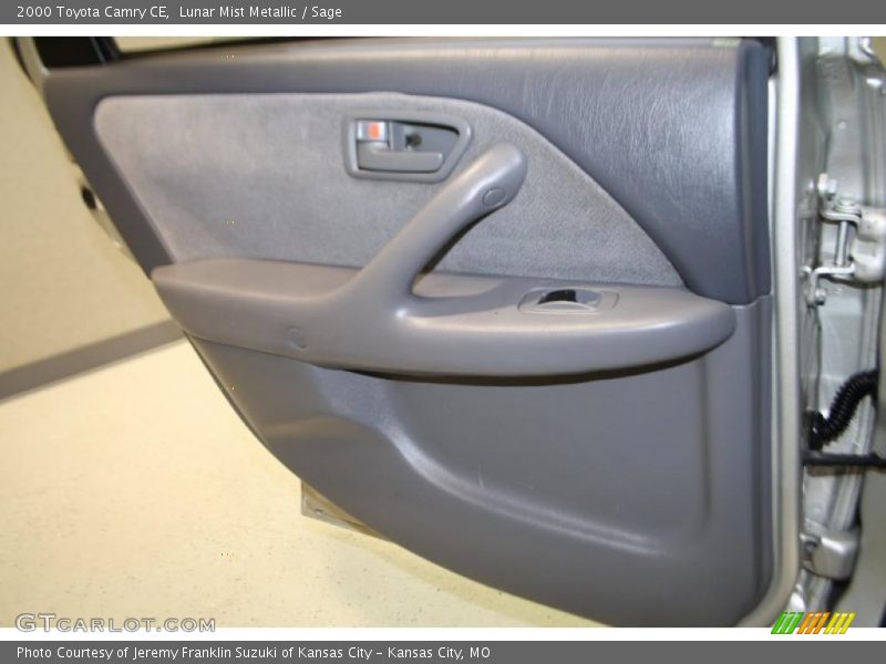 Lunar Mist Metallic / Sage 2000 Toyota Camry CE