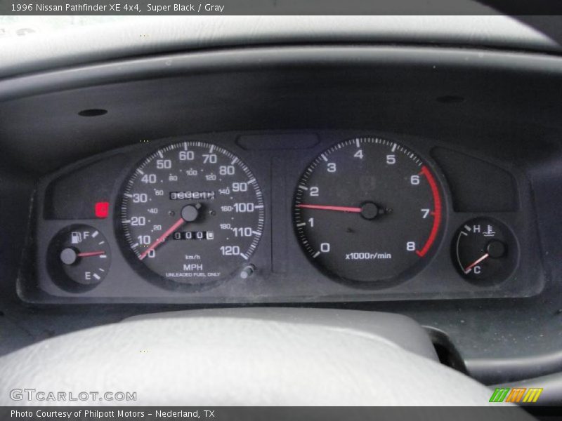 Super Black / Gray 1996 Nissan Pathfinder XE 4x4