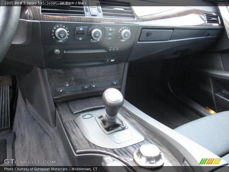 Jet Black / Black 2005 BMW 5 Series 545i Sedan