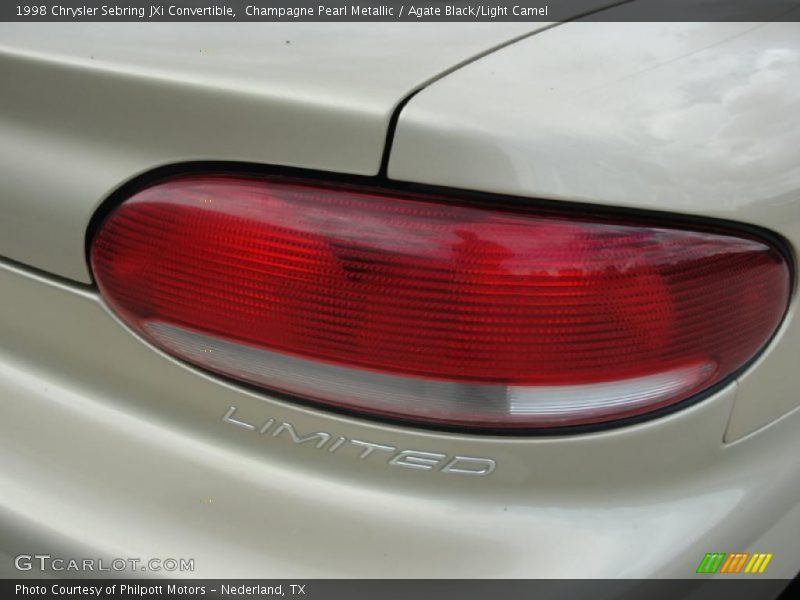 Champagne Pearl Metallic / Agate Black/Light Camel 1998 Chrysler Sebring JXi Convertible