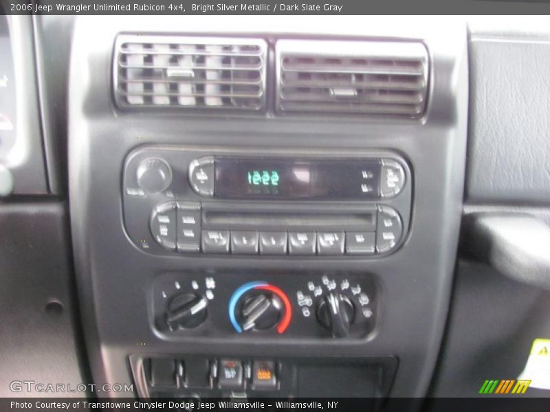 Bright Silver Metallic / Dark Slate Gray 2006 Jeep Wrangler Unlimited Rubicon 4x4