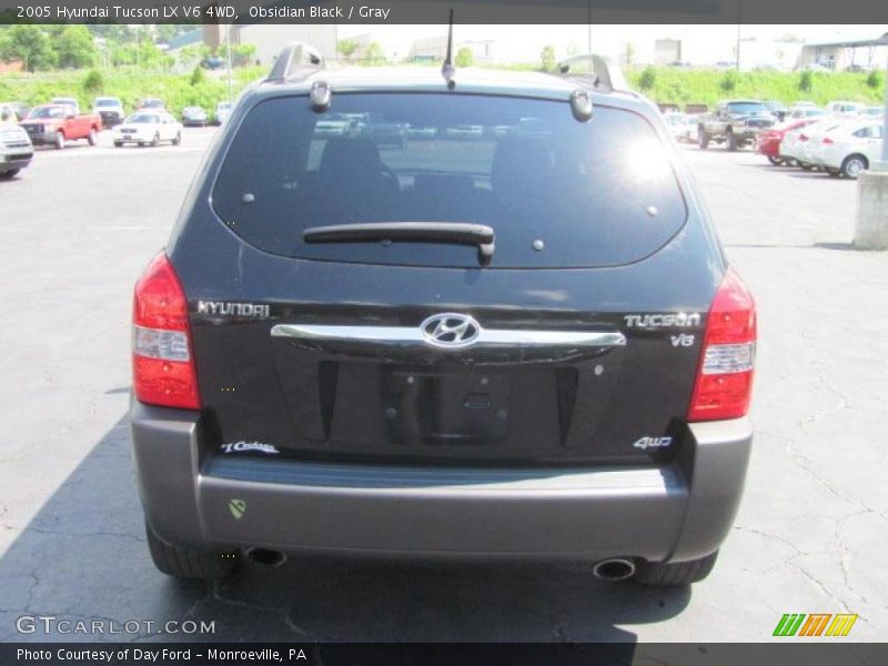 Obsidian Black / Gray 2005 Hyundai Tucson LX V6 4WD