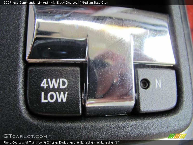 Black Clearcoat / Medium Slate Gray 2007 Jeep Commander Limited 4x4