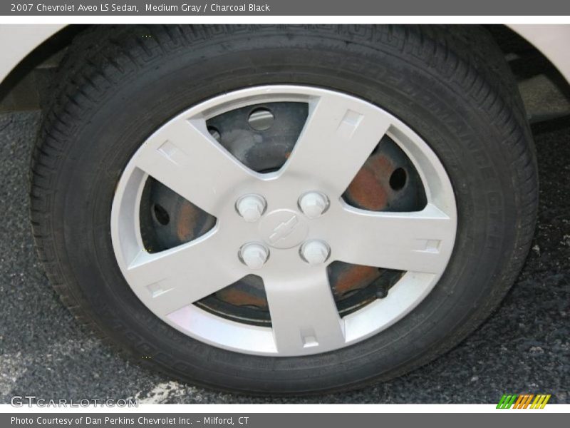 Medium Gray / Charcoal Black 2007 Chevrolet Aveo LS Sedan