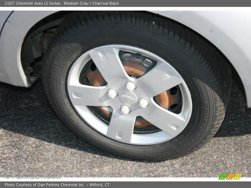 Medium Gray / Charcoal Black 2007 Chevrolet Aveo LS Sedan