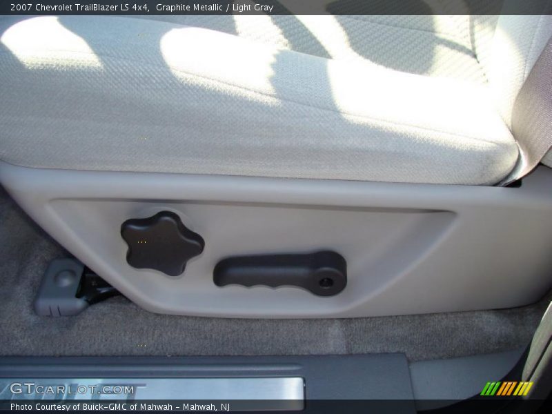 Graphite Metallic / Light Gray 2007 Chevrolet TrailBlazer LS 4x4