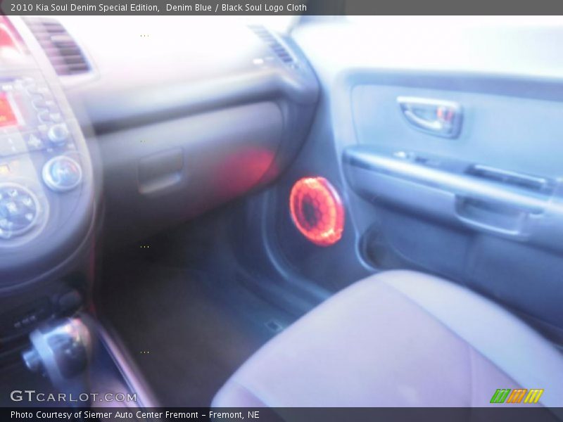 Denim Blue / Black Soul Logo Cloth 2010 Kia Soul Denim Special Edition