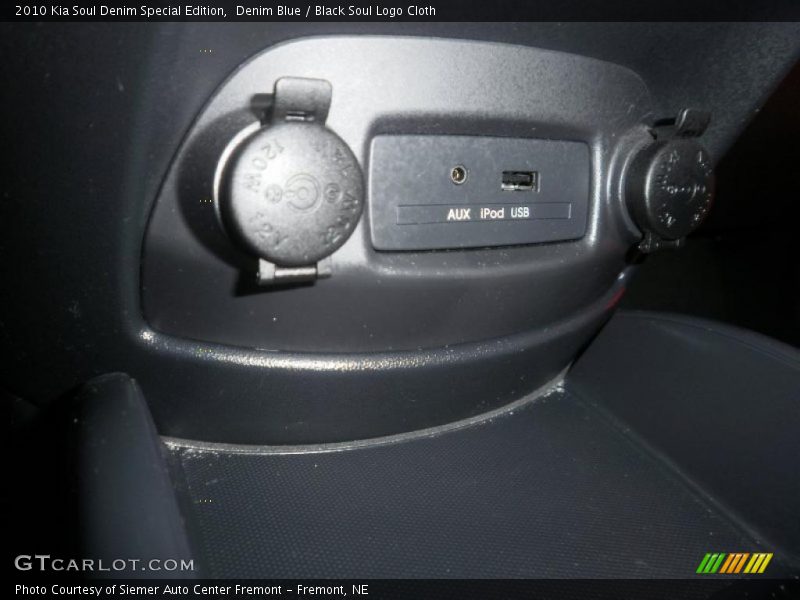 Denim Blue / Black Soul Logo Cloth 2010 Kia Soul Denim Special Edition