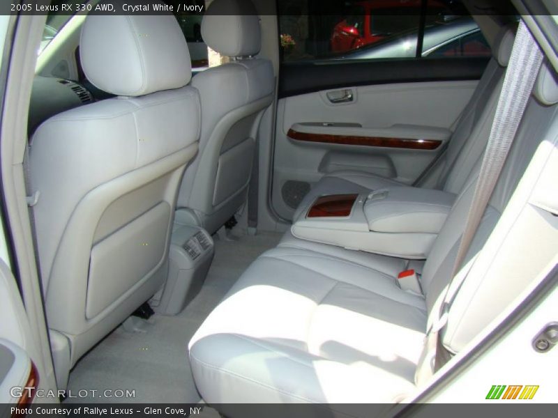 Crystal White / Ivory 2005 Lexus RX 330 AWD