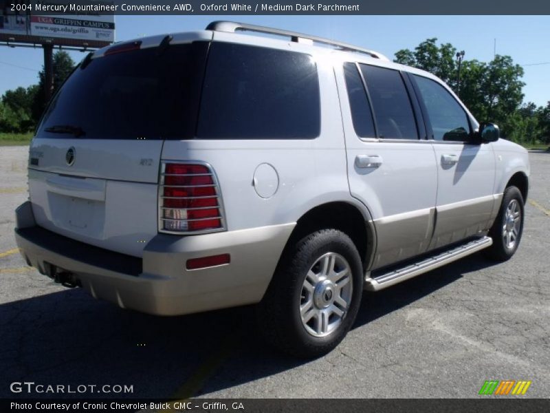 Oxford White / Medium Dark Parchment 2004 Mercury Mountaineer Convenience AWD