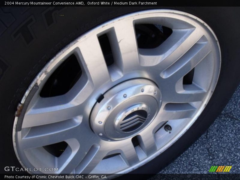Oxford White / Medium Dark Parchment 2004 Mercury Mountaineer Convenience AWD