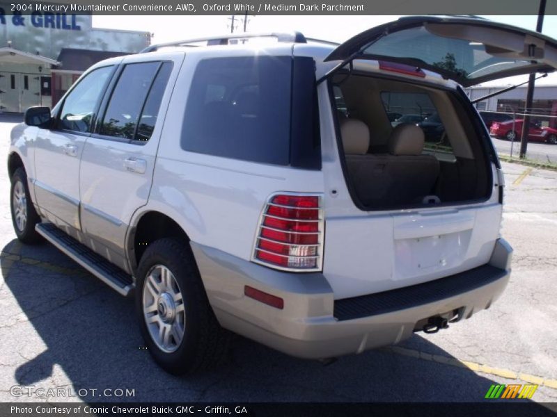 Oxford White / Medium Dark Parchment 2004 Mercury Mountaineer Convenience AWD