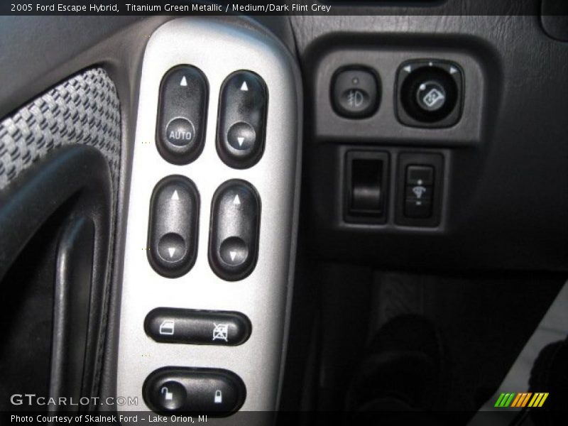 Titanium Green Metallic / Medium/Dark Flint Grey 2005 Ford Escape Hybrid