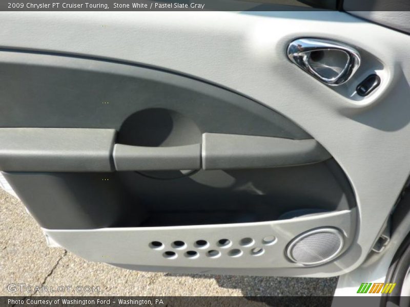 Stone White / Pastel Slate Gray 2009 Chrysler PT Cruiser Touring