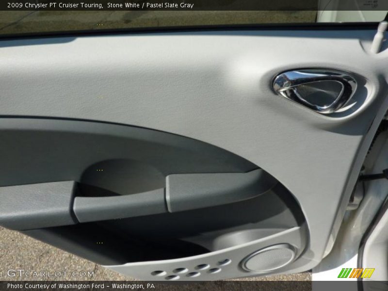Stone White / Pastel Slate Gray 2009 Chrysler PT Cruiser Touring