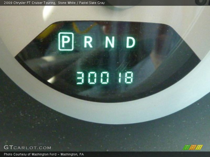 Stone White / Pastel Slate Gray 2009 Chrysler PT Cruiser Touring