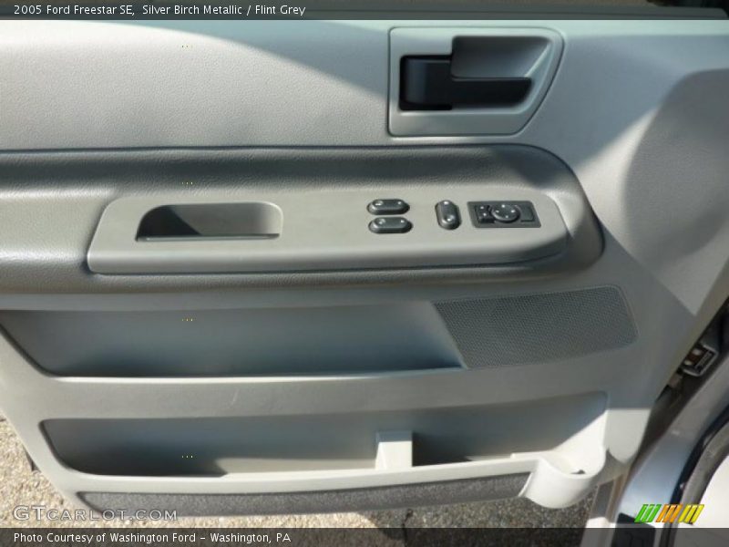 Silver Birch Metallic / Flint Grey 2005 Ford Freestar SE