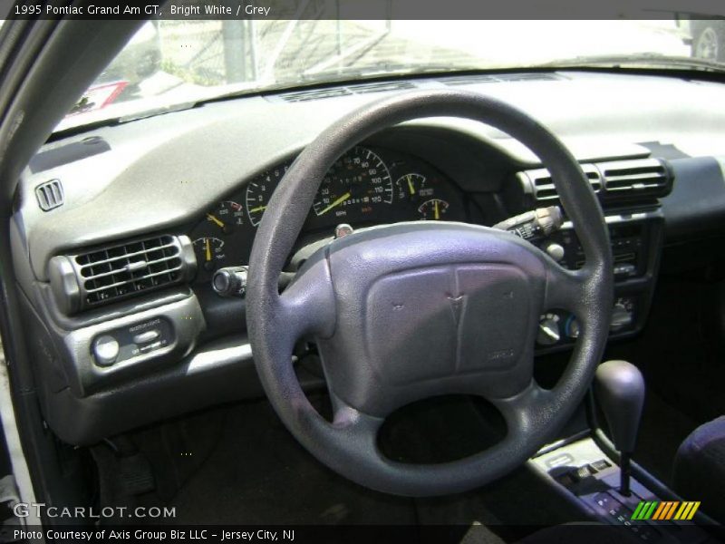 Bright White / Grey 1995 Pontiac Grand Am GT