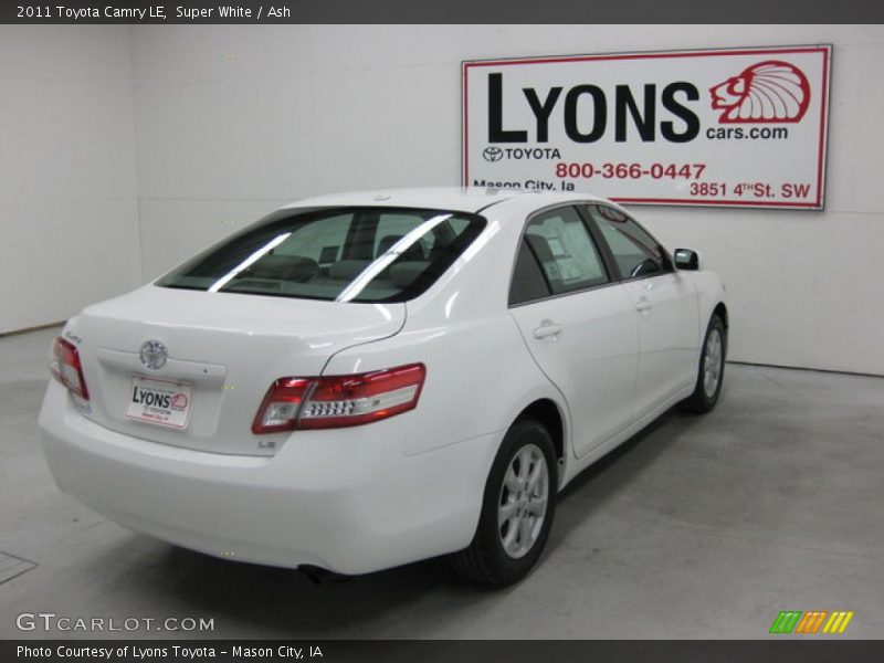 Super White / Ash 2011 Toyota Camry LE