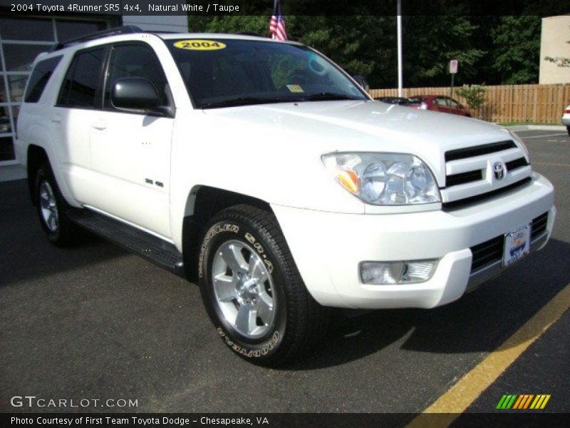 Natural White / Taupe 2004 Toyota 4Runner SR5 4x4