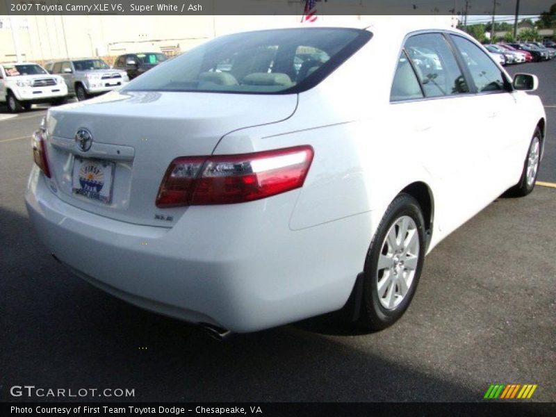 Super White / Ash 2007 Toyota Camry XLE V6