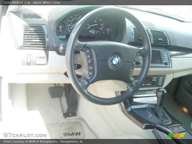 Alpine White / Grey 2004 BMW X5 3.0i