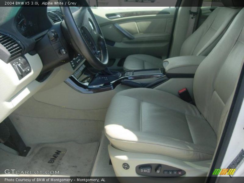 Alpine White / Grey 2004 BMW X5 3.0i