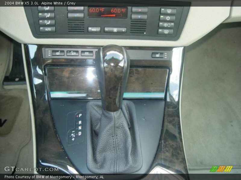 Alpine White / Grey 2004 BMW X5 3.0i