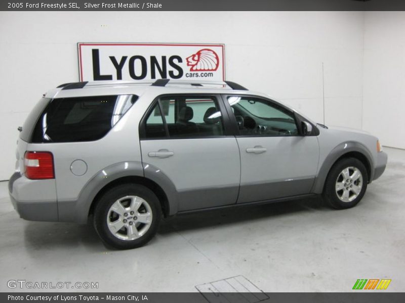 Silver Frost Metallic / Shale 2005 Ford Freestyle SEL