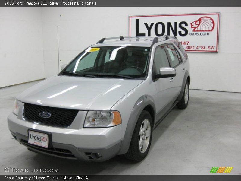 Silver Frost Metallic / Shale 2005 Ford Freestyle SEL