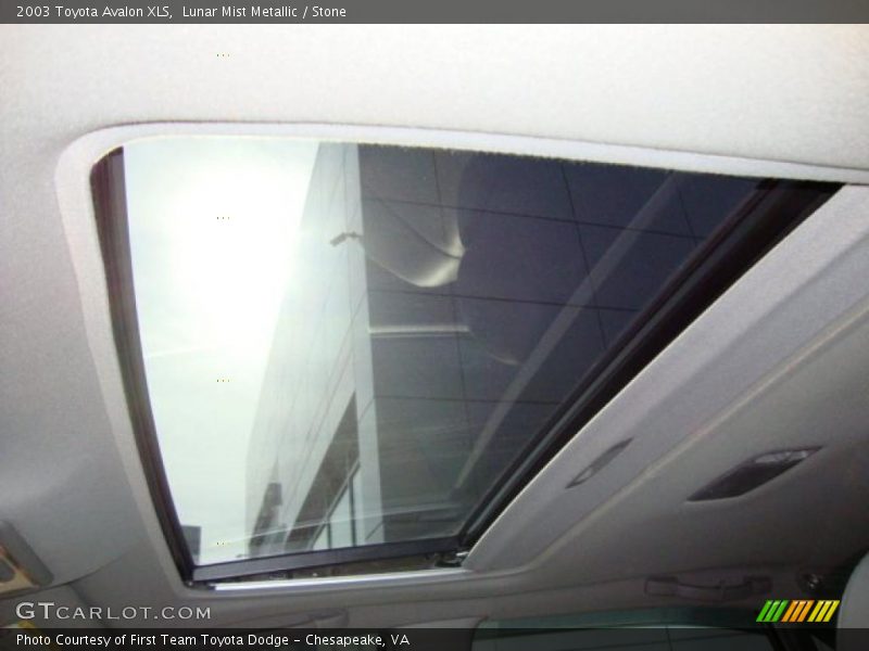 Lunar Mist Metallic / Stone 2003 Toyota Avalon XLS