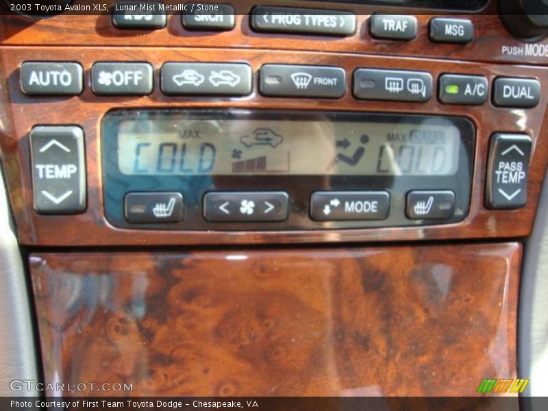 Lunar Mist Metallic / Stone 2003 Toyota Avalon XLS