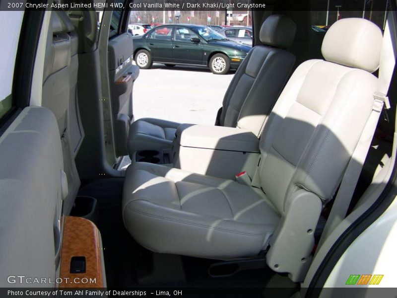 Cool Vanilla White / Dark Khaki/Light Graystone 2007 Chrysler Aspen Limited HEMI 4WD