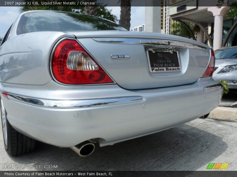 Liquid Silver Metallic / Charcoal 2007 Jaguar XJ XJ8