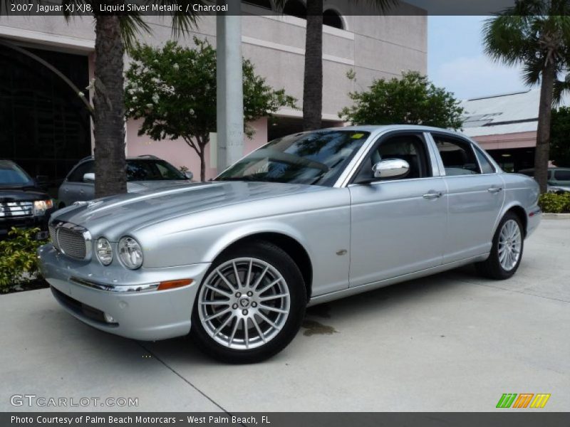 Liquid Silver Metallic / Charcoal 2007 Jaguar XJ XJ8