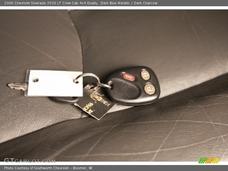 Dark Blue Metallic / Dark Charcoal 2006 Chevrolet Silverado 3500 LT Crew Cab 4x4 Dually