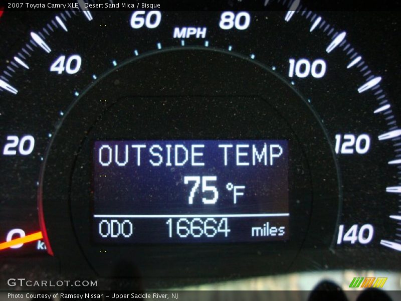 Desert Sand Mica / Bisque 2007 Toyota Camry XLE