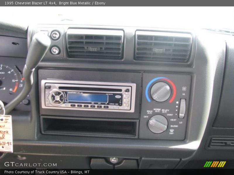 Bright Blue Metallic / Ebony 1995 Chevrolet Blazer LT 4x4