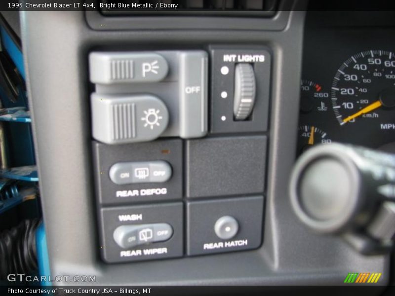 Bright Blue Metallic / Ebony 1995 Chevrolet Blazer LT 4x4