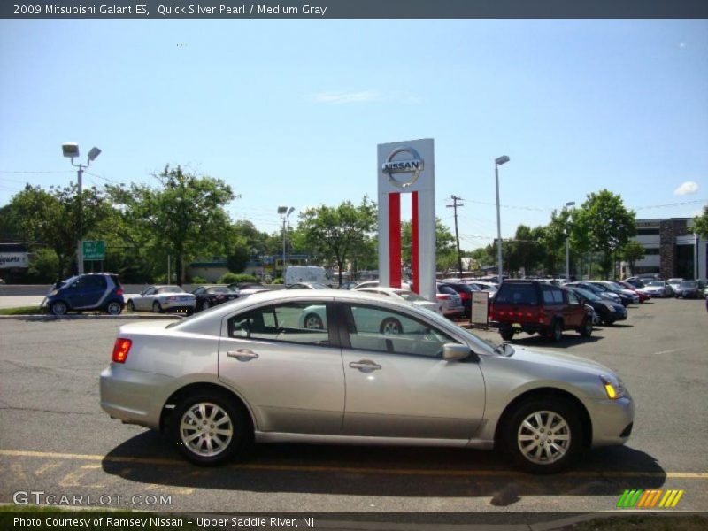Quick Silver Pearl / Medium Gray 2009 Mitsubishi Galant ES